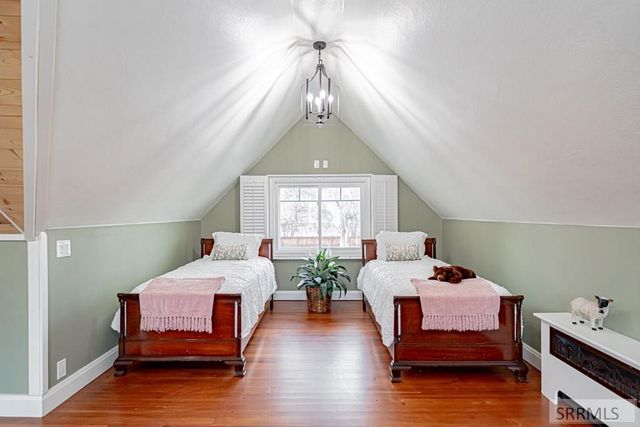 999 S Lee Avenue, Idaho Falls, ID 83404