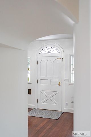 999 S Lee Avenue, Idaho Falls, ID 83404