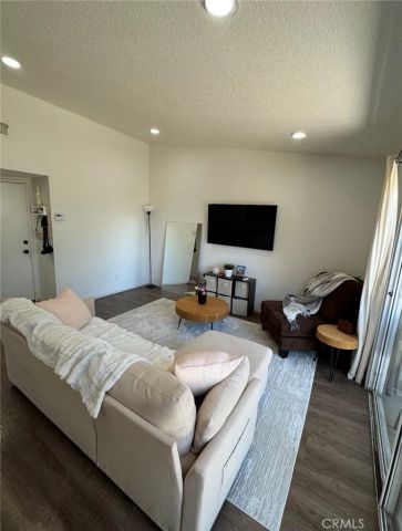 2548 Avenida Del Vista T 202, Corona, CA 92882