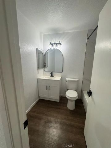 2548 Avenida Del Vista T 202, Corona, CA 92882