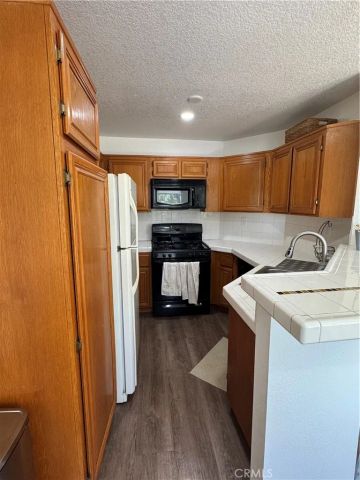 2548 Avenida Del Vista T 202, Corona, CA 92882