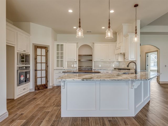 1209 Jozie Way, Tuttle, OK 73089