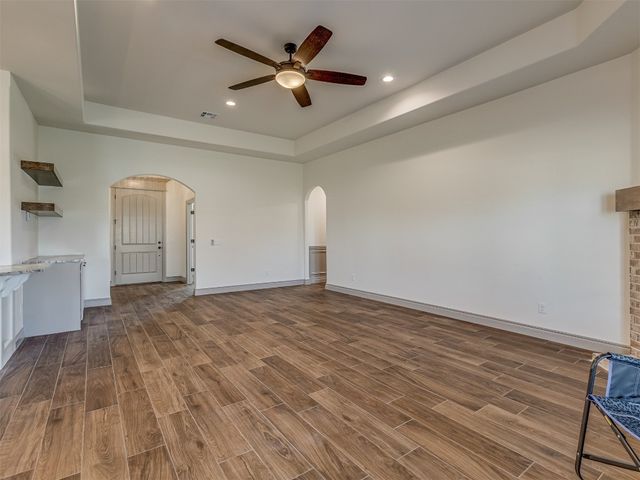 1209 Jozie Way, Tuttle, OK 73089