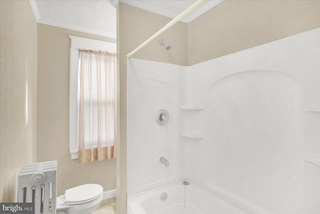 2711 BOAS ST, Harrisburg, PA 17103