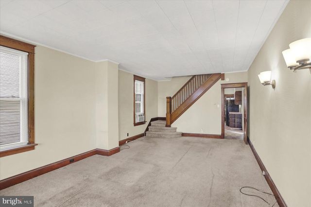 2711 BOAS ST, Harrisburg, PA 17103