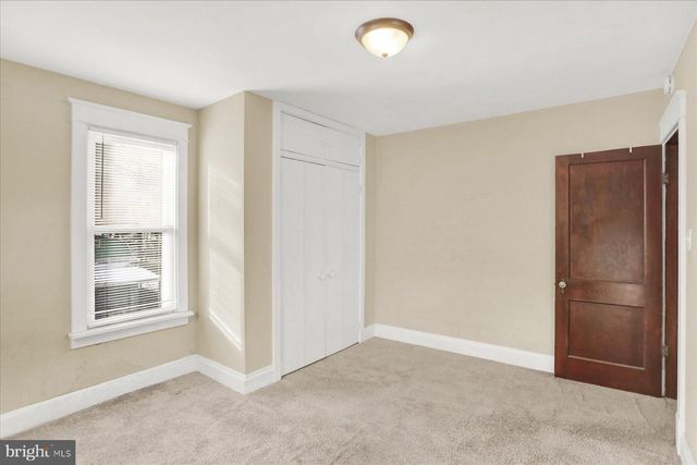 2711 BOAS ST, Harrisburg, PA 17103