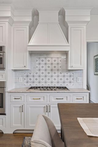 8455 Kelzer Pond Drive, Victoria, MN 55386