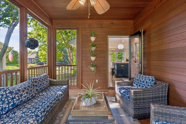 8455 Kelzer Pond Drive, Victoria, MN 55386