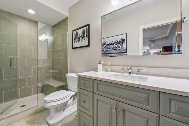 8455 Kelzer Pond Drive, Victoria, MN 55386