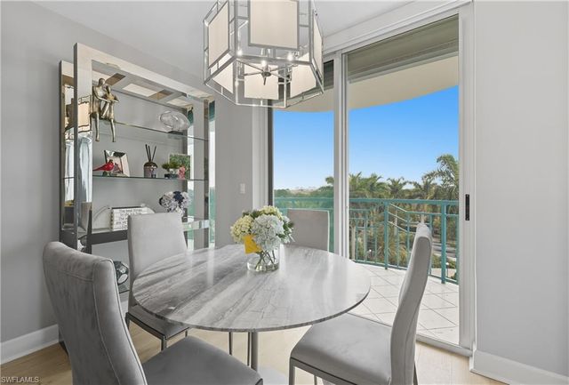 7515 Pelican Bay BLVD 5B, Naples, FL 34108