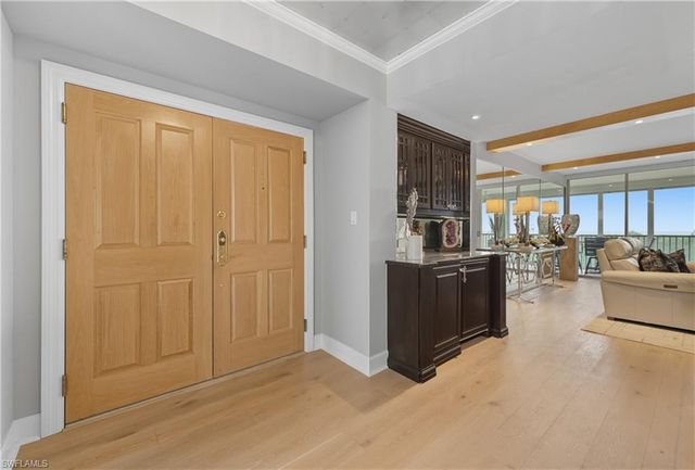 7515 Pelican Bay BLVD 5B, Naples, FL 34108