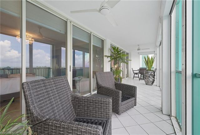 7515 Pelican Bay BLVD 5B, Naples, FL 34108