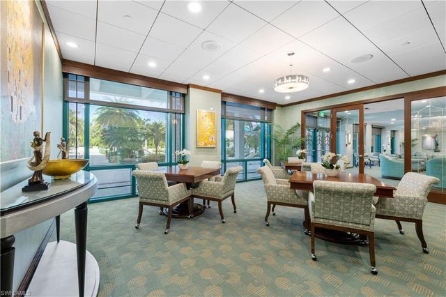 7515 Pelican Bay BLVD 5B, Naples, FL 34108
