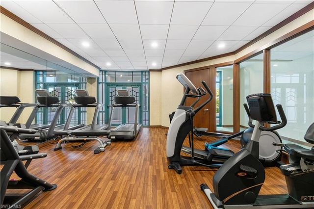 7515 Pelican Bay BLVD 5B, Naples, FL 34108
