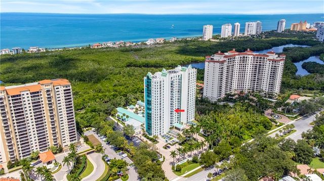 7515 Pelican Bay BLVD 5B, Naples, FL 34108