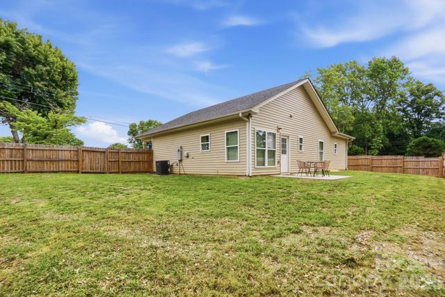 2507 Leroy Avenue, Gastonia, NC 28054