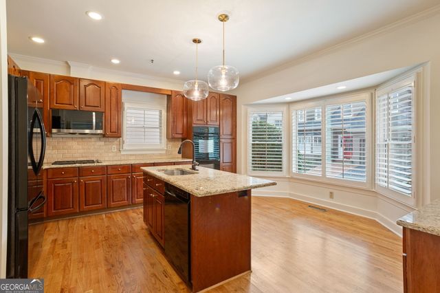 2872 Bainbridge Way SE, Atlanta, GA 30339