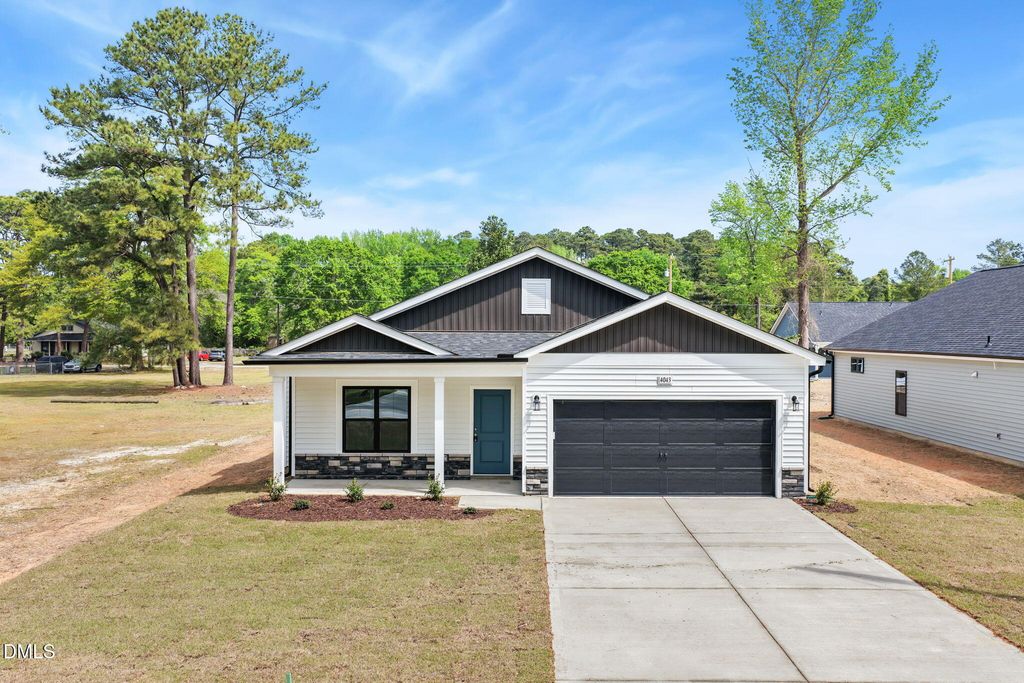 4043 Church Street, Wade, NC 28395