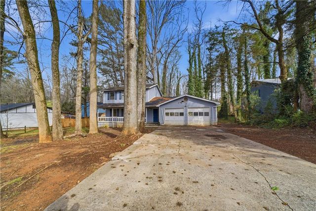 2904 Woodhollow Lane, Jonesboro, GA 30236