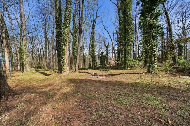 2904 Woodhollow Lane, Jonesboro, GA 30236