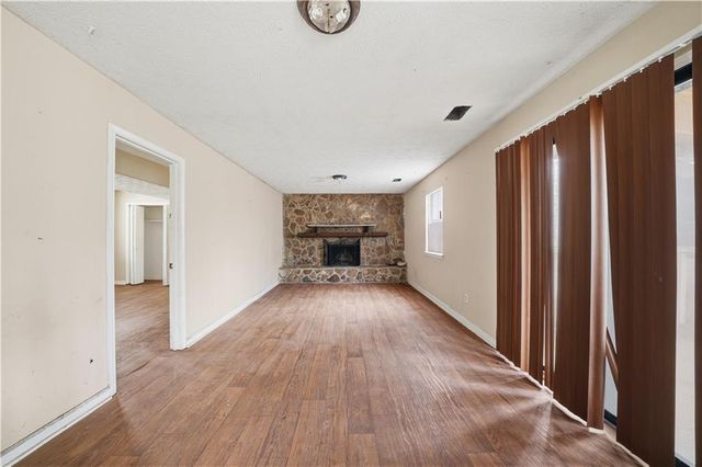 2904 Woodhollow Lane, Jonesboro, GA 30236
