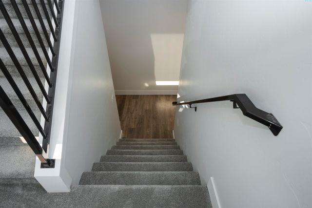 4841 Tillamook Dr, Richland, WA 99352