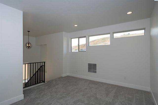 4841 Tillamook Dr, Richland, WA 99352