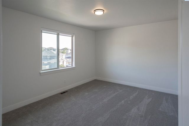 4841 Tillamook Dr, Richland, WA 99352