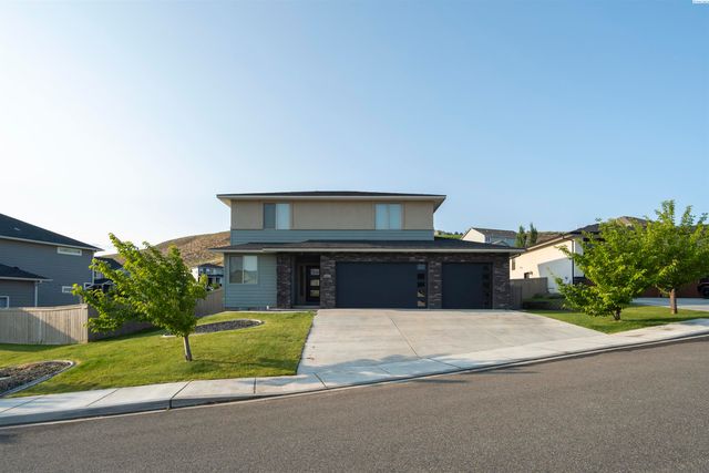 4841 Tillamook Dr, Richland, WA 99352