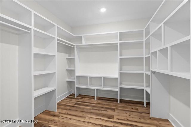 185 Lee Creek Cove, Byhalia, MS 38611