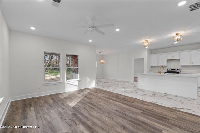 185 Lee Creek Cove, Byhalia, MS 38611