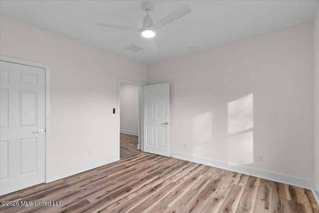 185 Lee Creek Cove, Byhalia, MS 38611