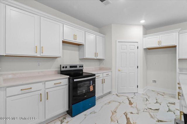 185 Lee Creek Cove, Byhalia, MS 38611