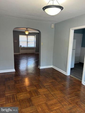 608 BRIARCLIFF RD, Upper Darby, PA 19082