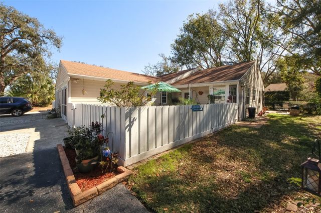 12432 KNOLLBROOK LANE, Hudson, FL 34669