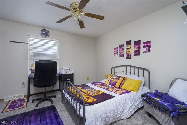 3204 Deer Trail D, Cortland, OH 44410