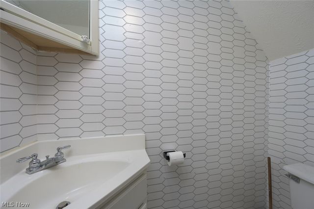 3204 Deer Trail D, Cortland, OH 44410