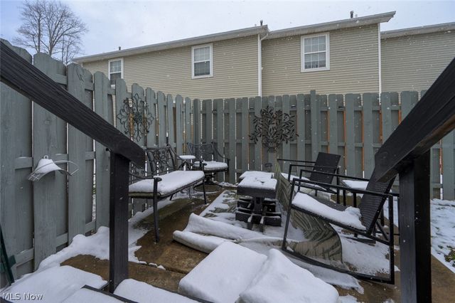 3204 Deer Trail D, Cortland, OH 44410