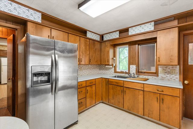 410 W Elm Street, Hartford, IA 50118