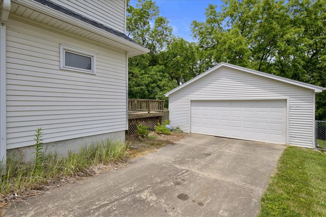 410 W Elm Street, Hartford, IA 50118