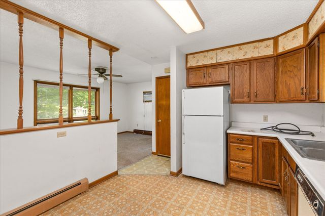 410 W Elm Street, Hartford, IA 50118