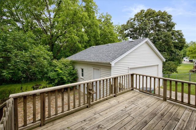 410 W Elm Street, Hartford, IA 50118