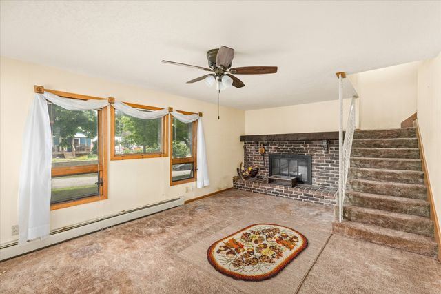 410 W Elm Street, Hartford, IA 50118