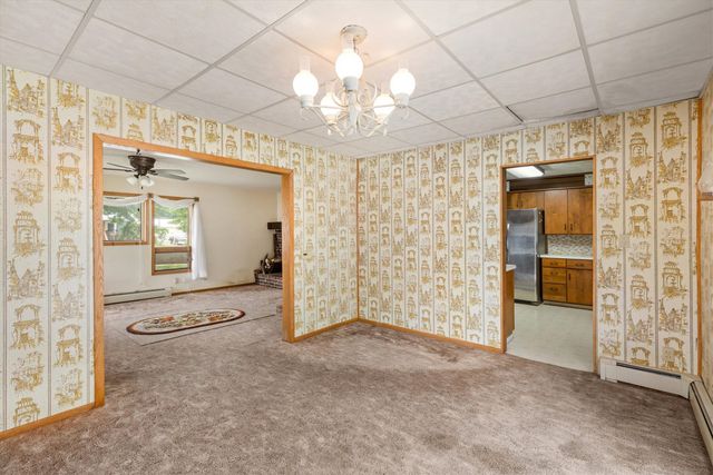 410 W Elm Street, Hartford, IA 50118