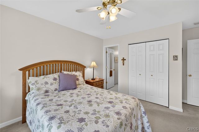 183 Timber Wolf Circle, Geddes, NY 13209