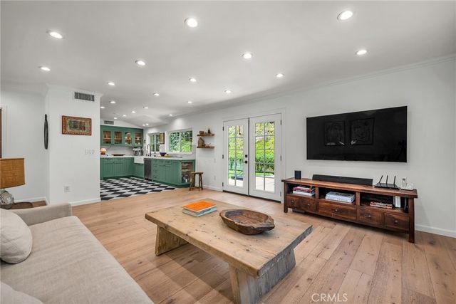 17152 Escalon, Encino, CA 91436