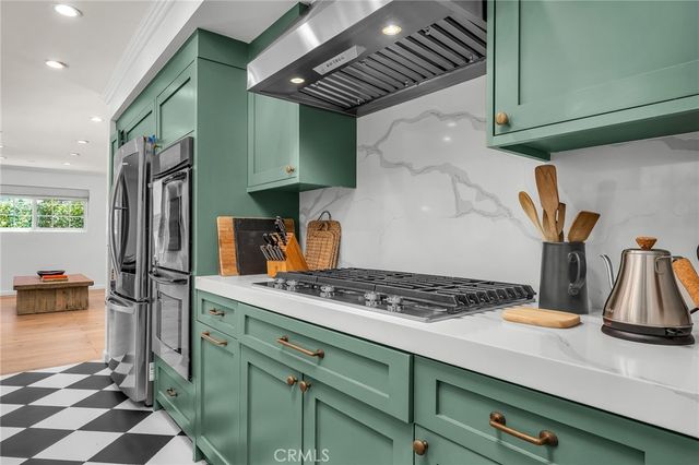 17152 Escalon, Encino, CA 91436