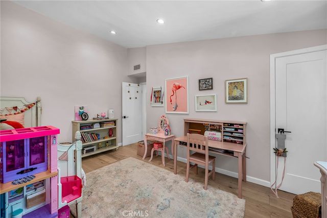 17152 Escalon, Encino, CA 91436