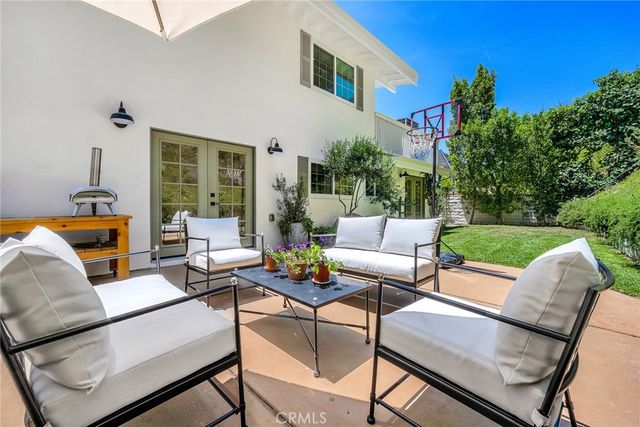 17152 Escalon, Encino, CA 91436