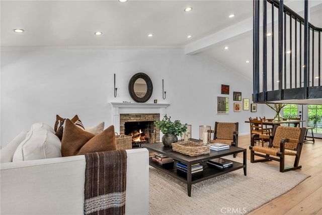 17152 Escalon, Encino, CA 91436